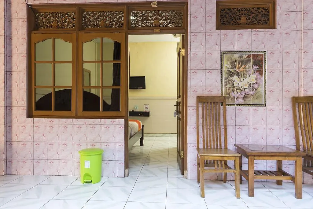 *** Hotel Reddoorz @ Kartika Plaza 3 Guest House Kuta  Indonesia