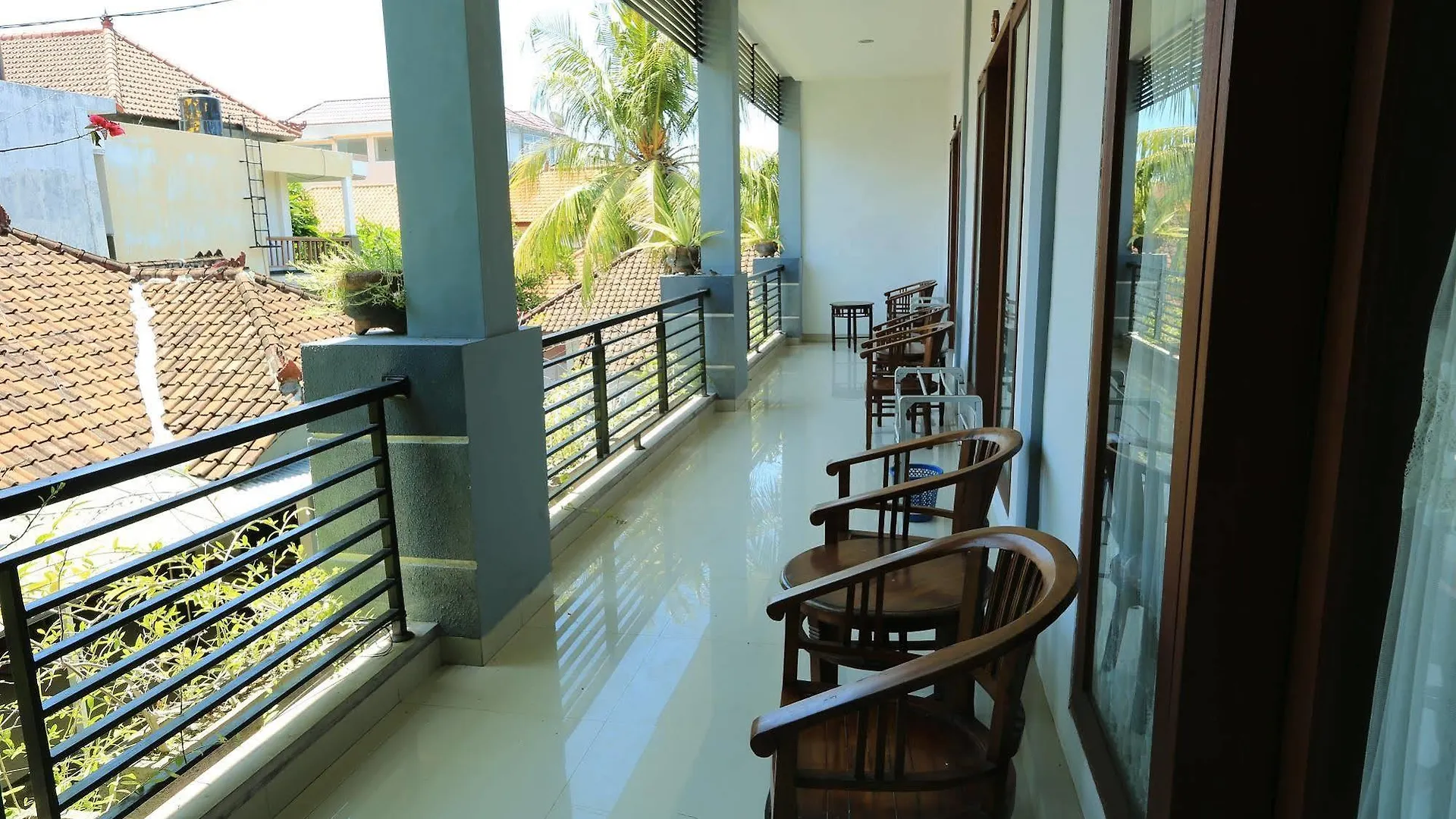 Reddoorz @ Kartika Plaza 3 Guest House Kuta  3*, Kuta (Bali)